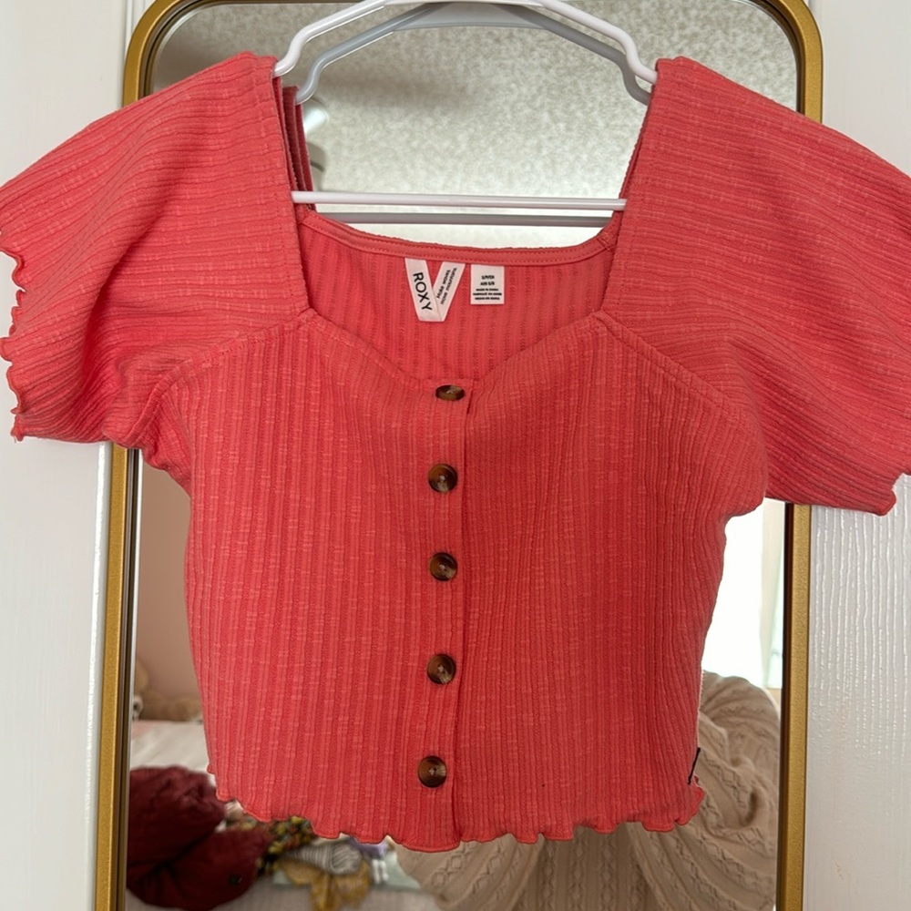 Roxy crop top size small worn once